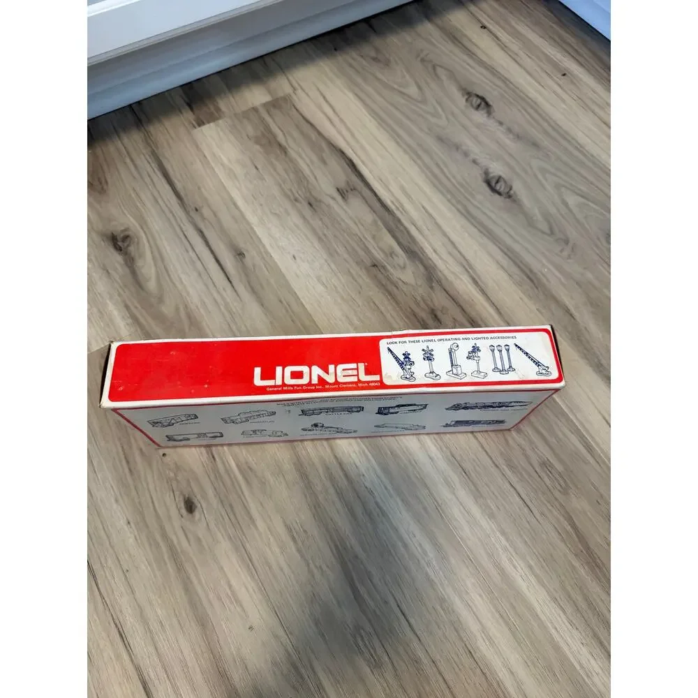 Lionel 6-9139 O Gauge Penn Cental 3-Tier Auto Carrier Car LN/Box